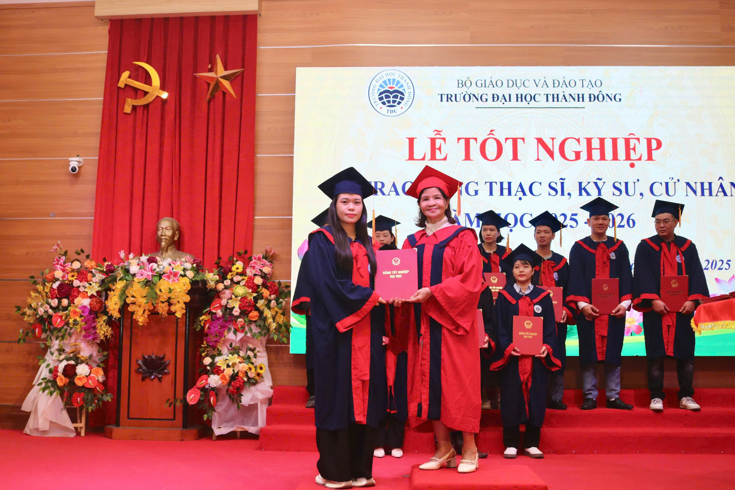 HƯỚNG DẪN  XD BCTT CUỐI KHÓA, XD ĐỀ CƯƠNG, ĐỀ ÁN TB THẠC SĨ