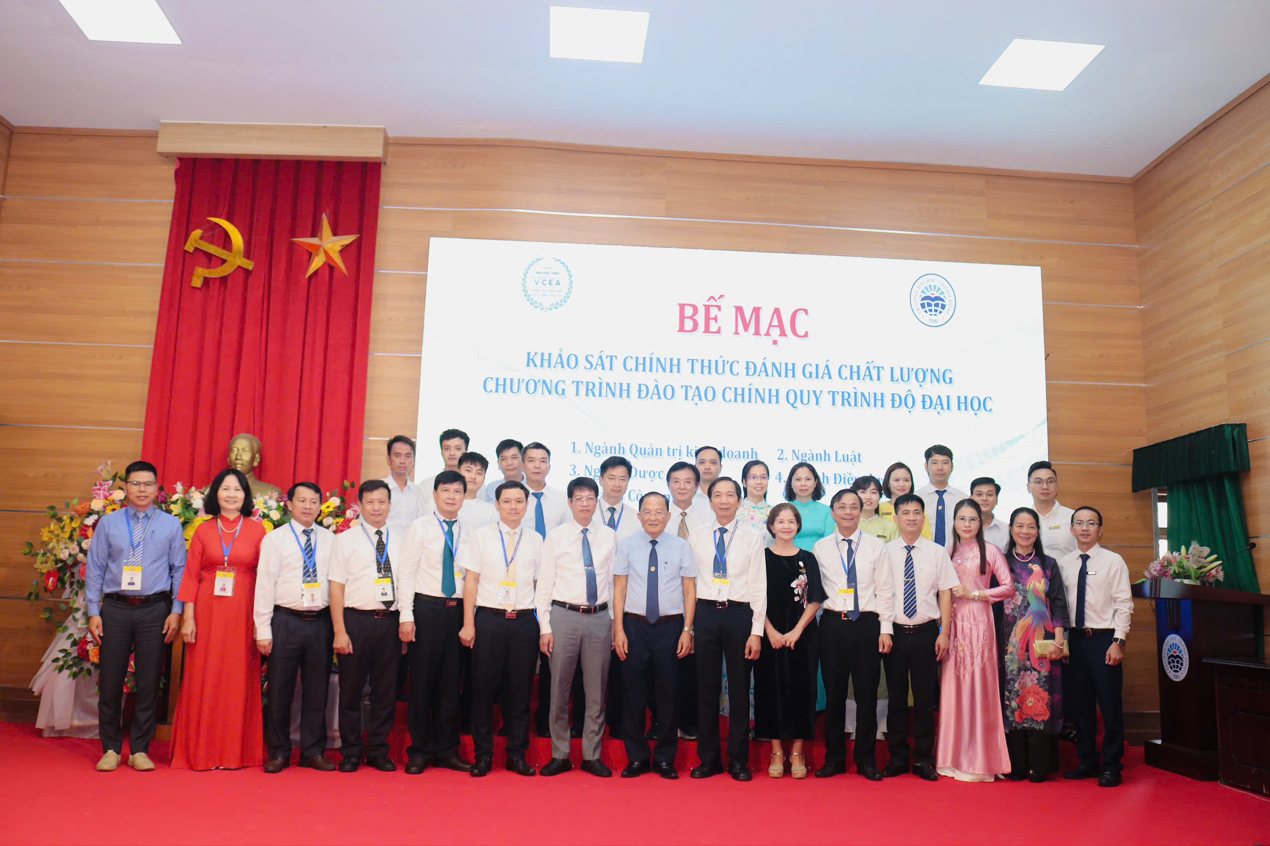 Bế mạc đợt khảo sát chính thức đánh giá chất lượng 5 chương trình đào tạo trình độ đại học tại Trường Đại học Thành Đông